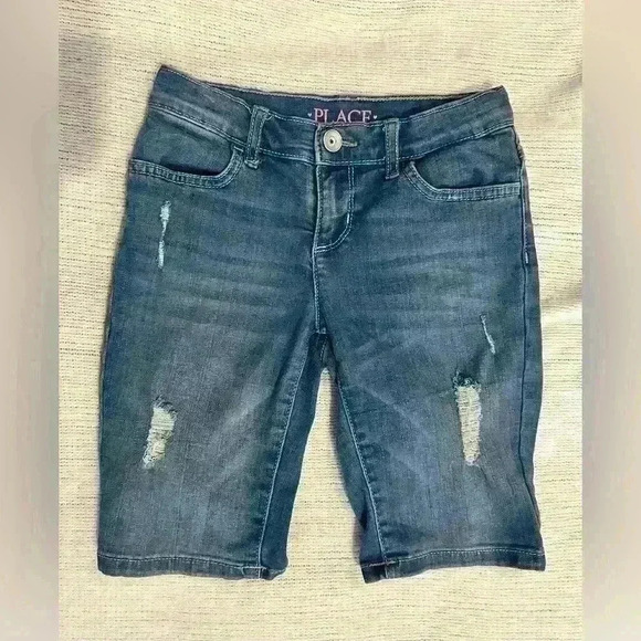 Children’s Place Girls Distressed Skimmer Shorts. Size 6X - Picture 1 of 3